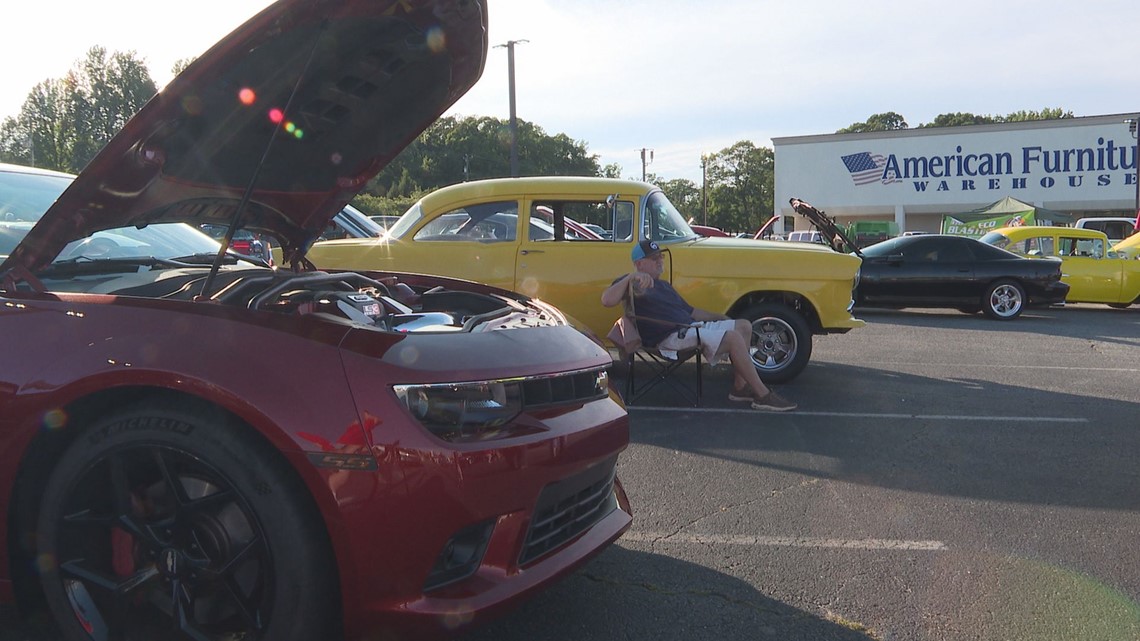 'Cops and Rodders' Car Show in Greensboro