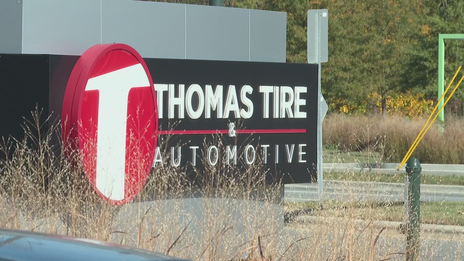 Thomas Tire and Automotive is accepting canned food donations in exchange for an oil change in November.