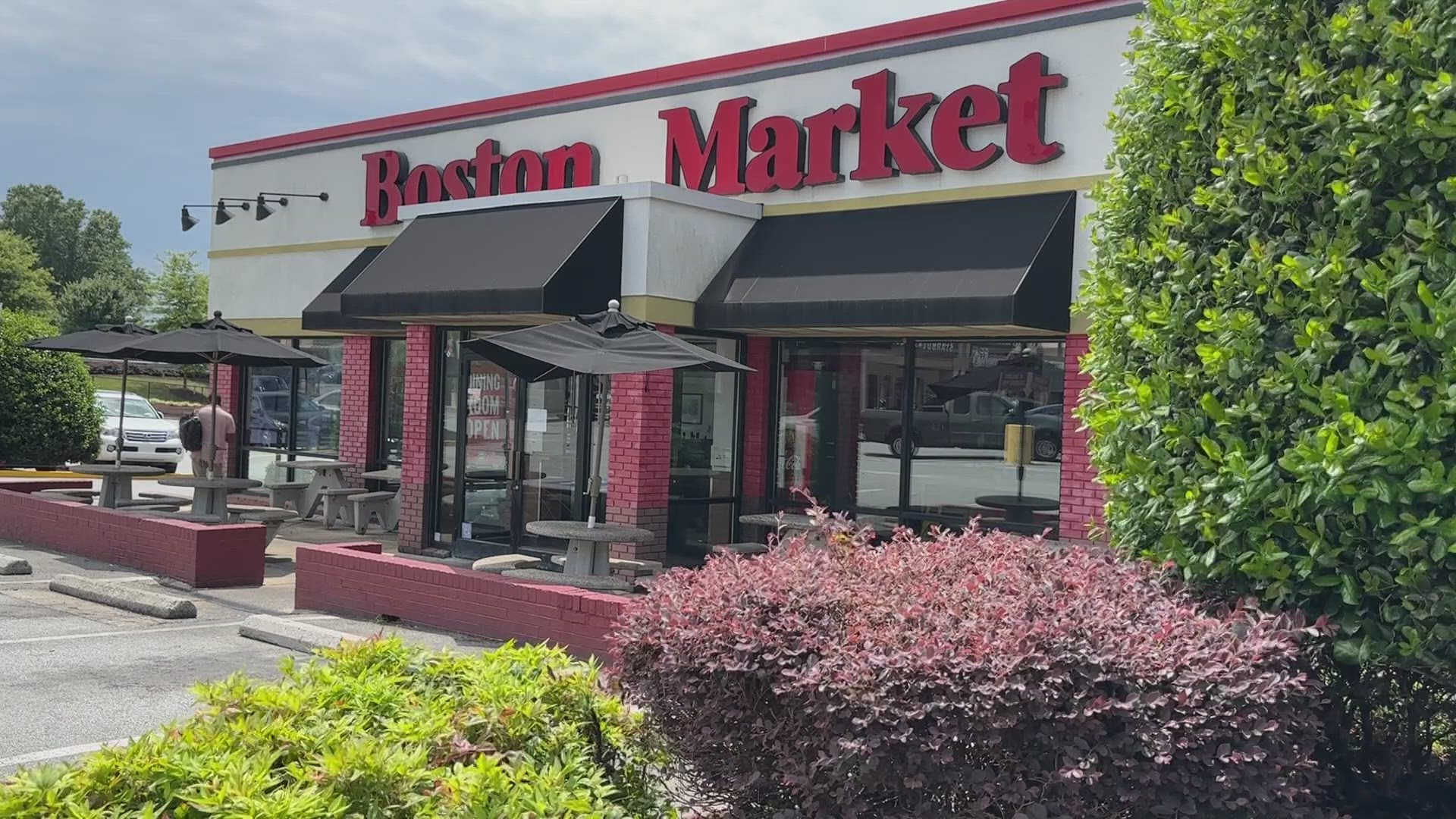 After weeks of pay and inventory issues, Boston Market closes