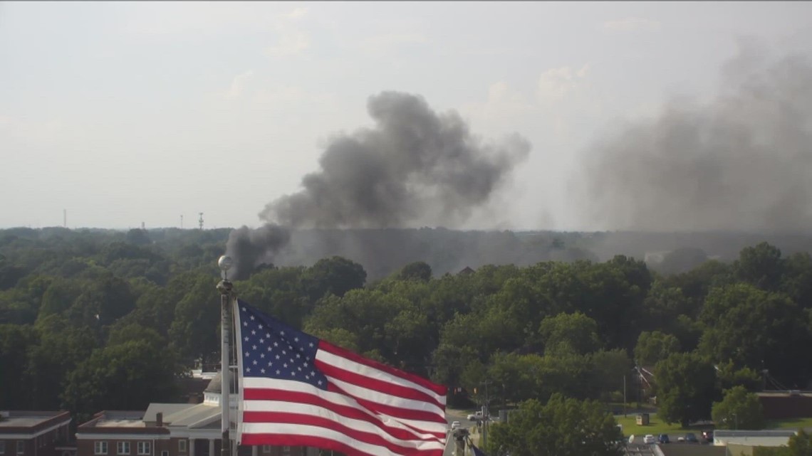 Officials investigating fire at Burlington Coat Factory