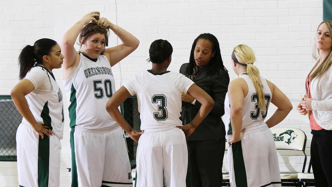 Which NFL mascots live the longest?