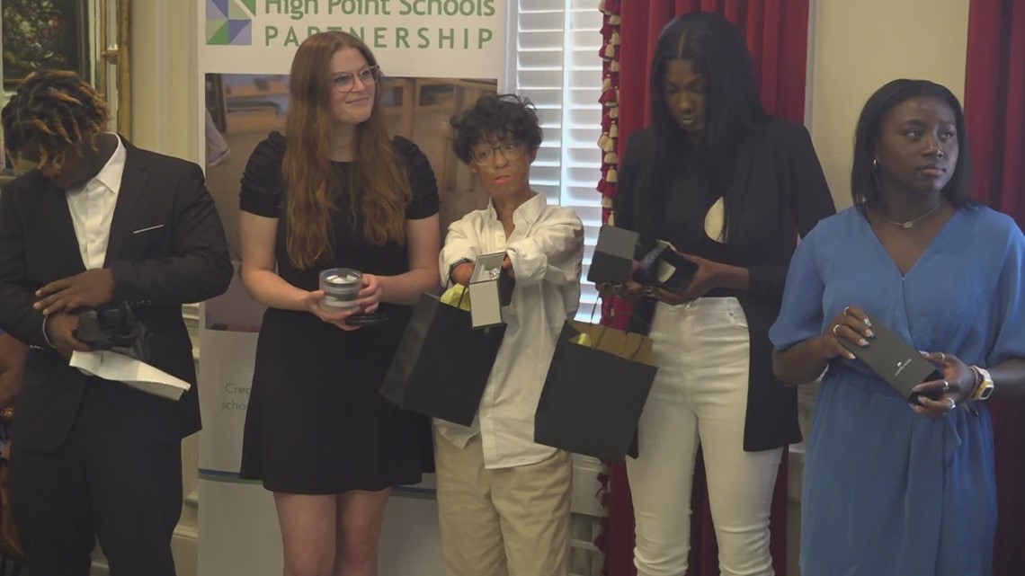 High Point scholars honored for their academic achievements | wfmynews2.com