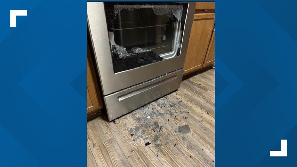 Ovens Exploding Aftermath Did your oven's glass door explode? 400+ complaints to the CPSC ...