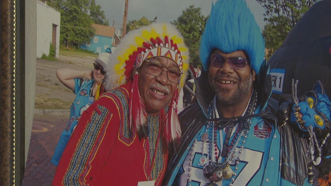 He Never Missed A Carolina Panthers Home Game In 23 Years. Remembering  Catman.