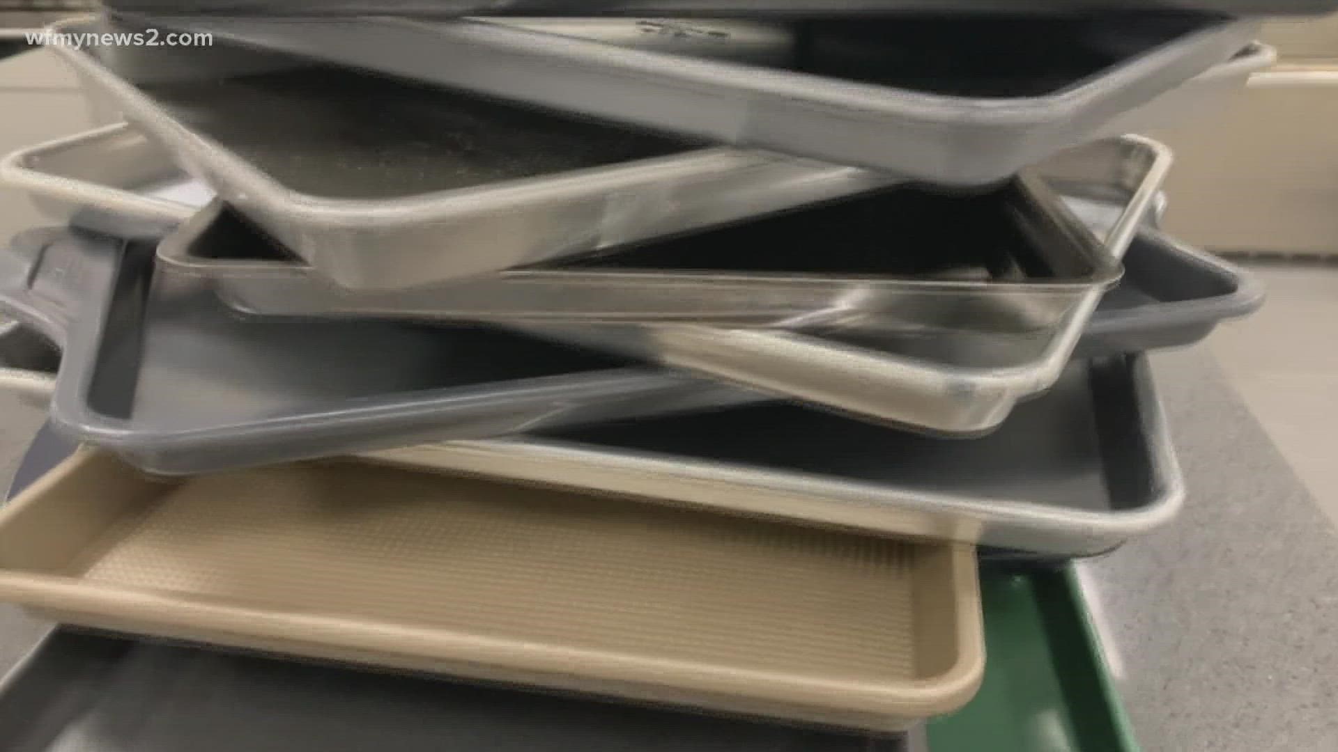 Consumer Reports tested 19 sheet pans to measure which was the best to use in the kitchen.