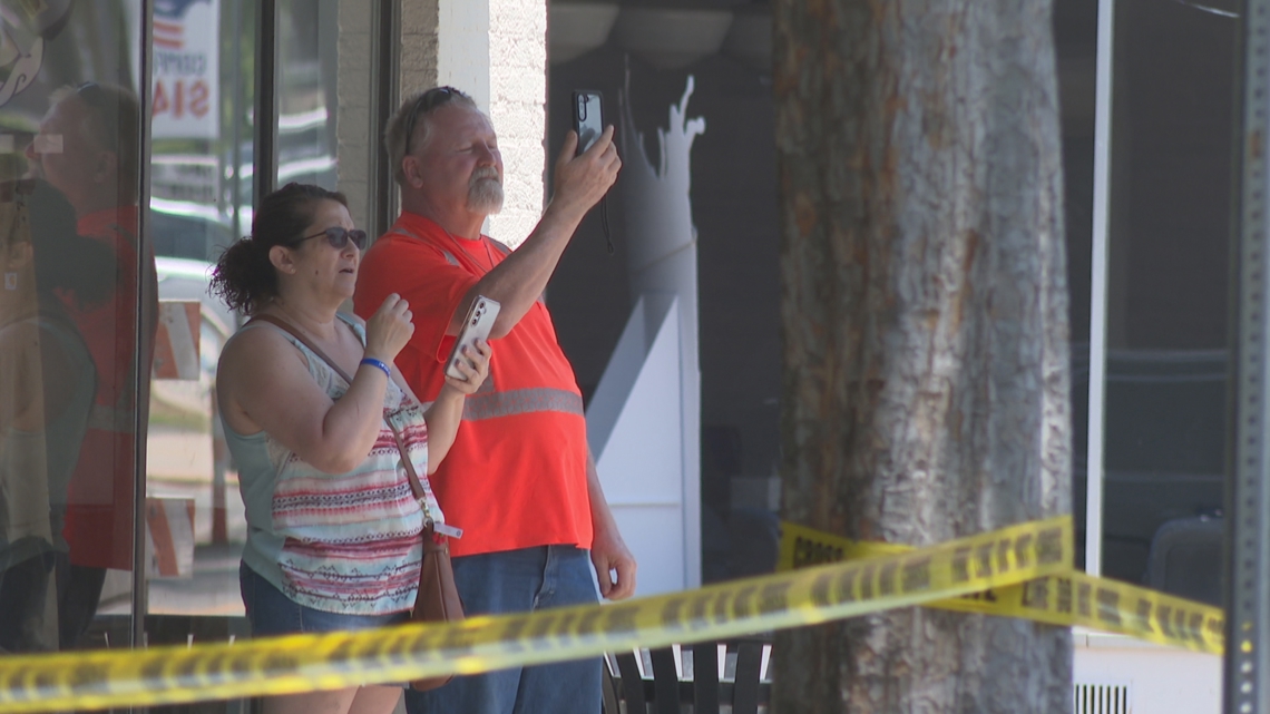 Lexington residents share memories and mourn loss of Main Street businesses after devastating fire