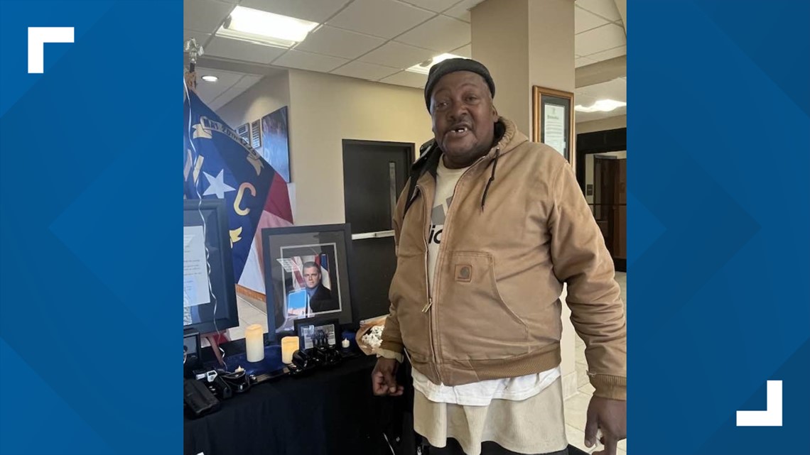 Greensboro panhandler gives all he has to Sgt. Dale Nix family - Vimarsana News