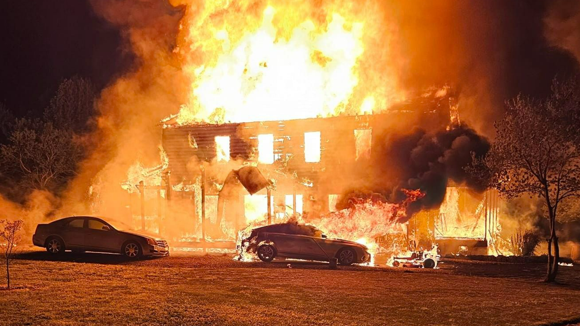 Franklinville home covered in flames after overnight fire | wfmynews2.com