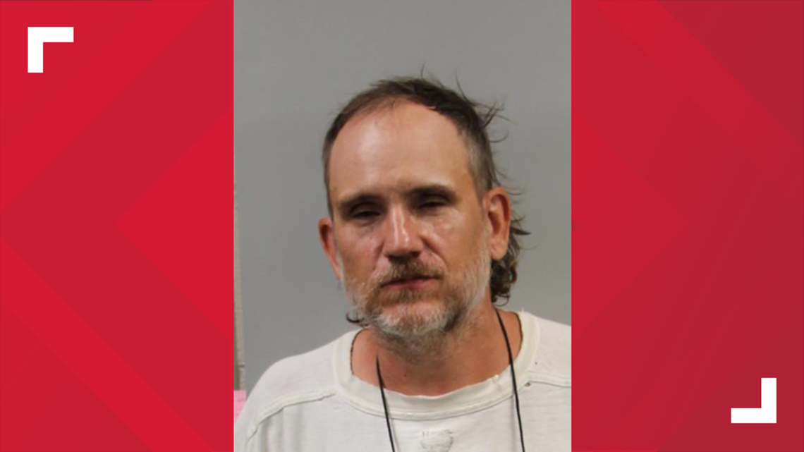 Man arrested for string of charges after car chase - Vimarsana News