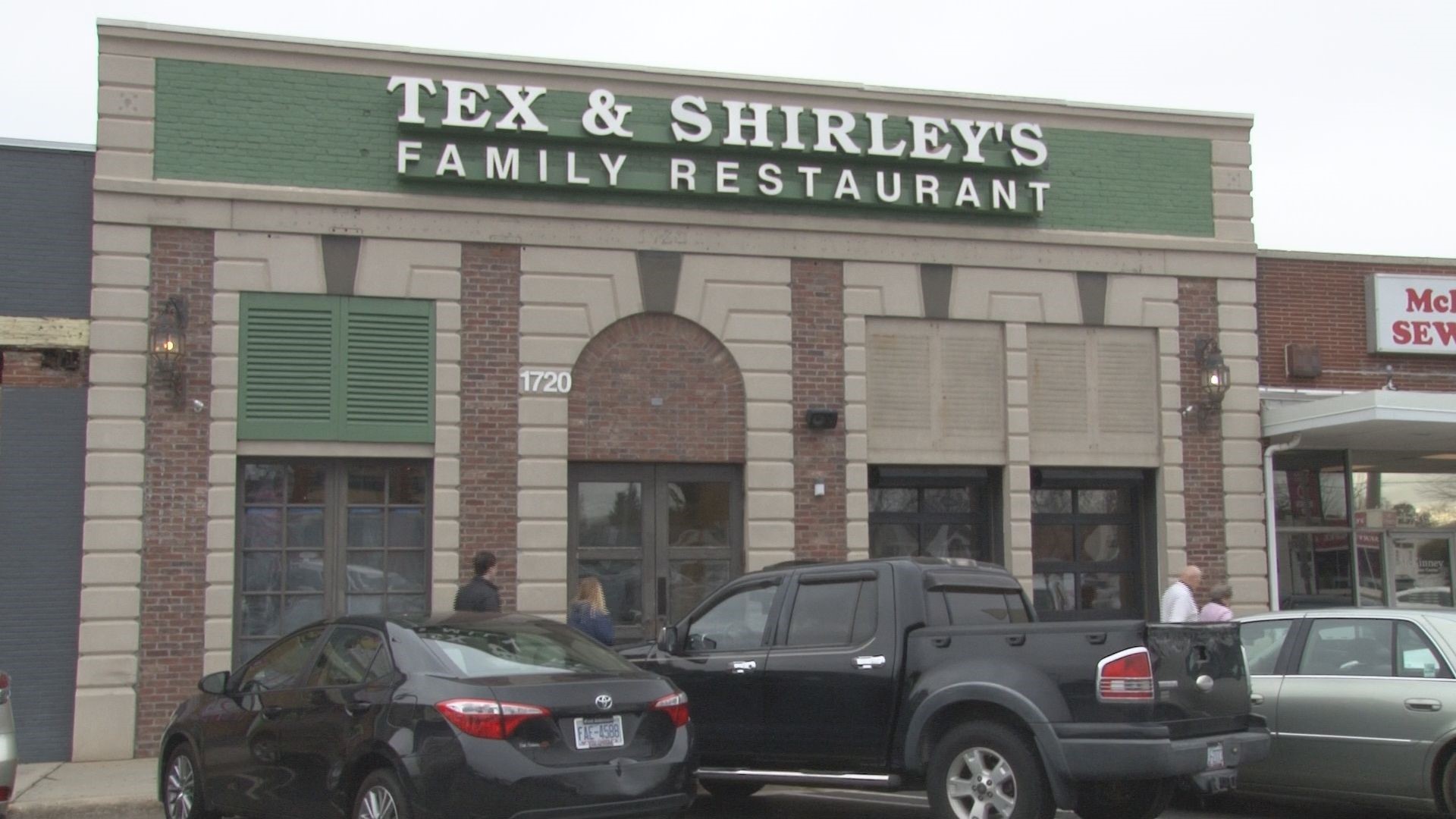 Tex And Shirley's Reopens In Greensboro