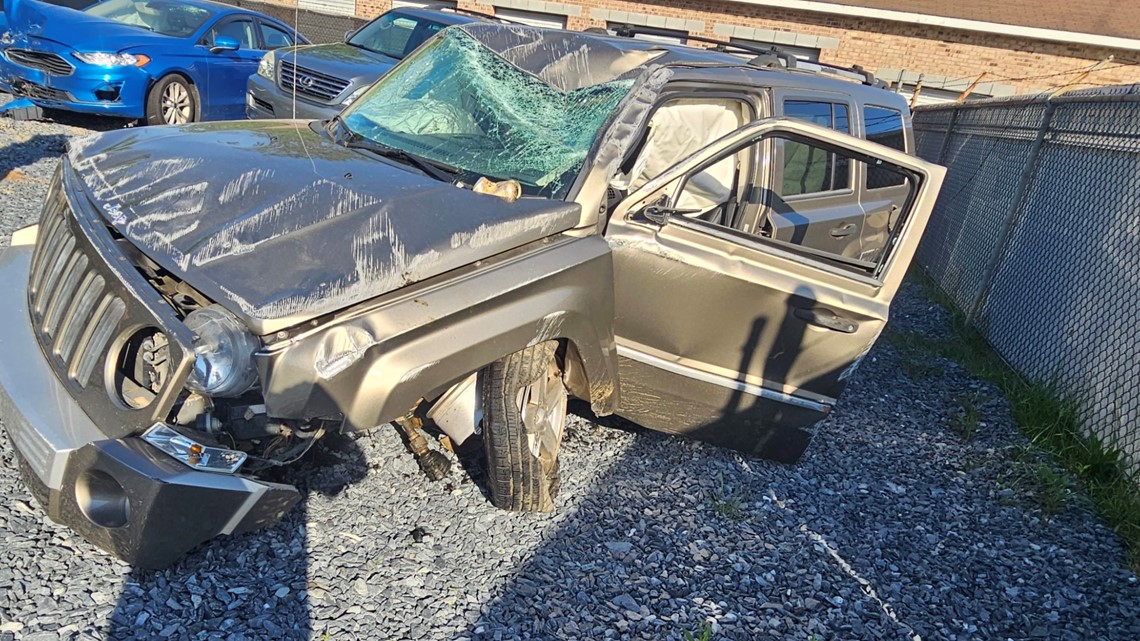 Triad teen recovering following collision with boulder I-85 - Vimarsana News