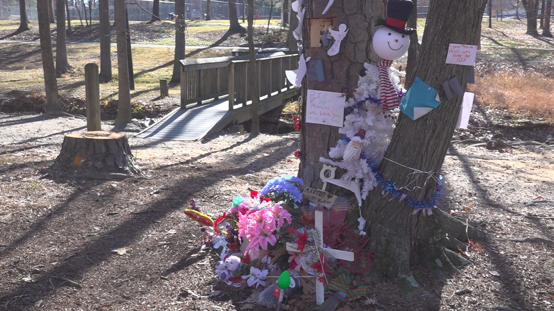 Kernersville mother mourns her son lost to gun violence - Vimarsana News