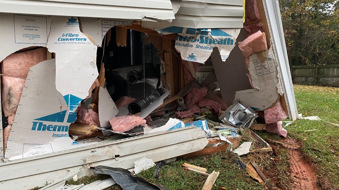 1 injured after crash on Peach Orchard Drive in Greensboro