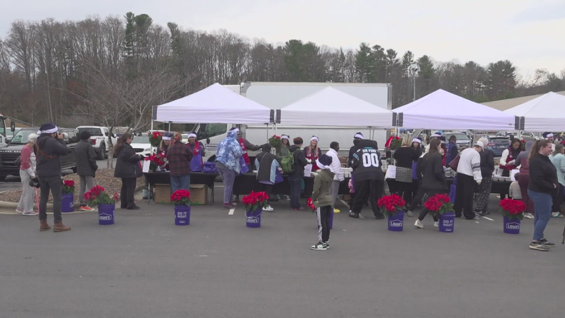 Six stores gave out 500 meals each, feeding approximately 12,000 people.