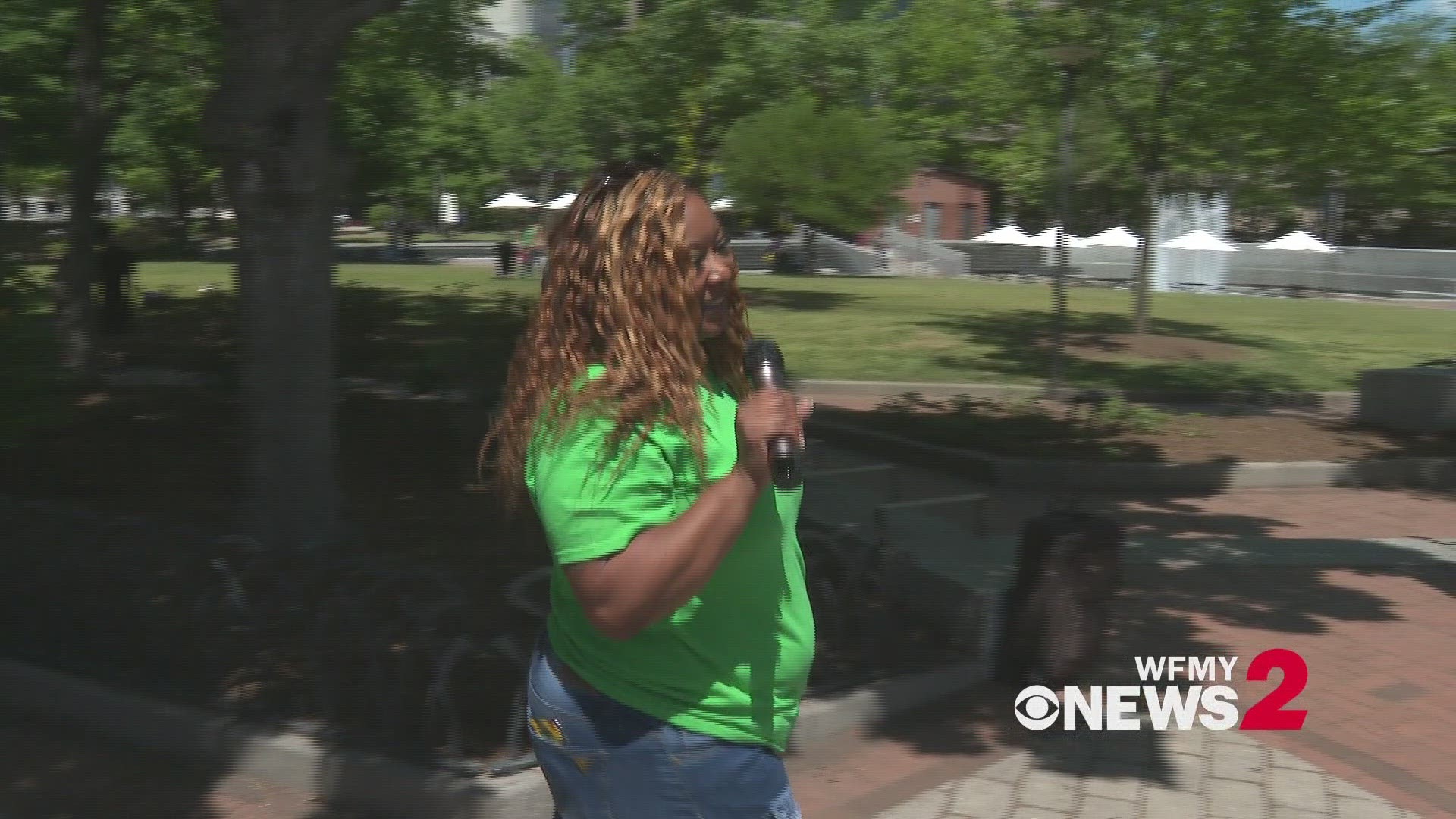 Ronnie DeVoe feeds the homeless in Greensboro.