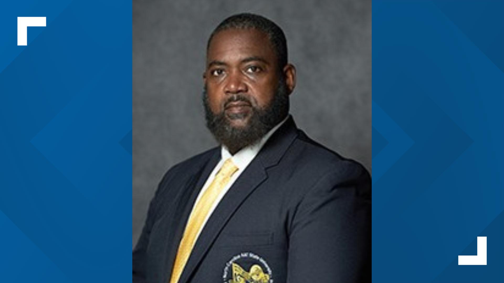 Kenneth Ruf Dr. Kenneth Ruff, longtime director of bands at North Carolina A&T, to ...
