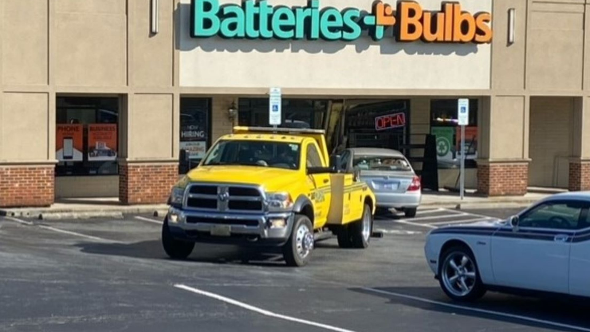 Car runs into Batteries Plus on Battleground Ave. in Greensboro