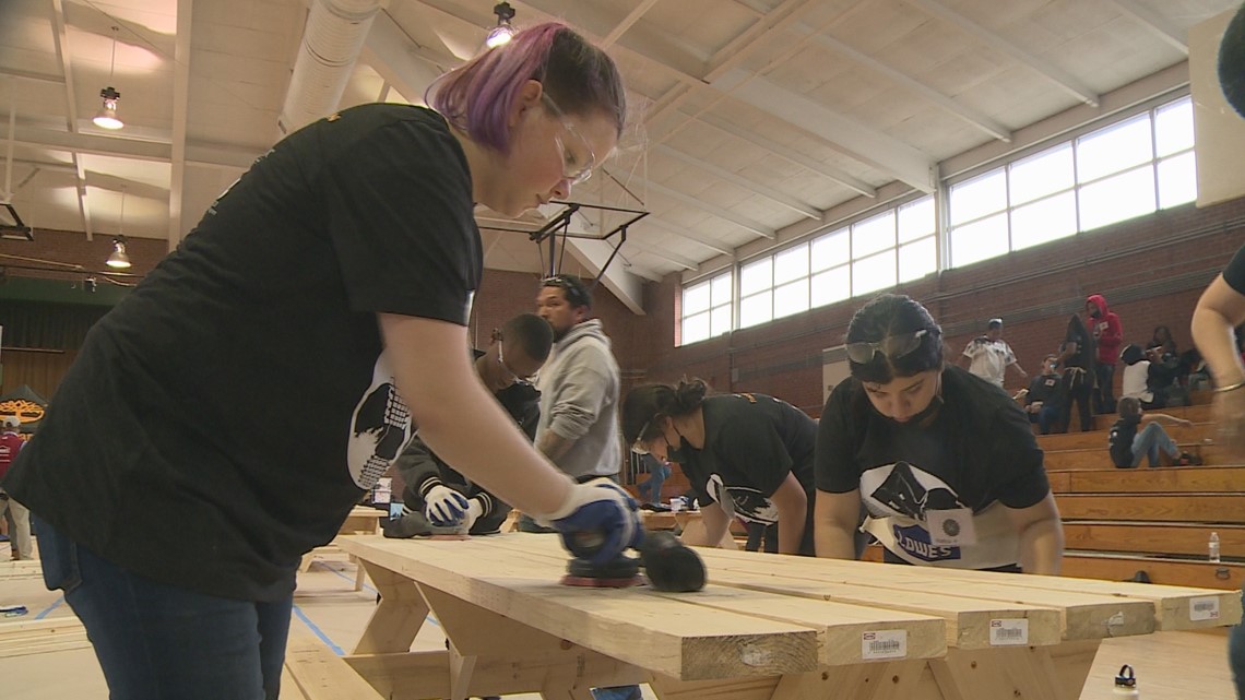 Companies look to get students interested in trade skills - Vimarsana News