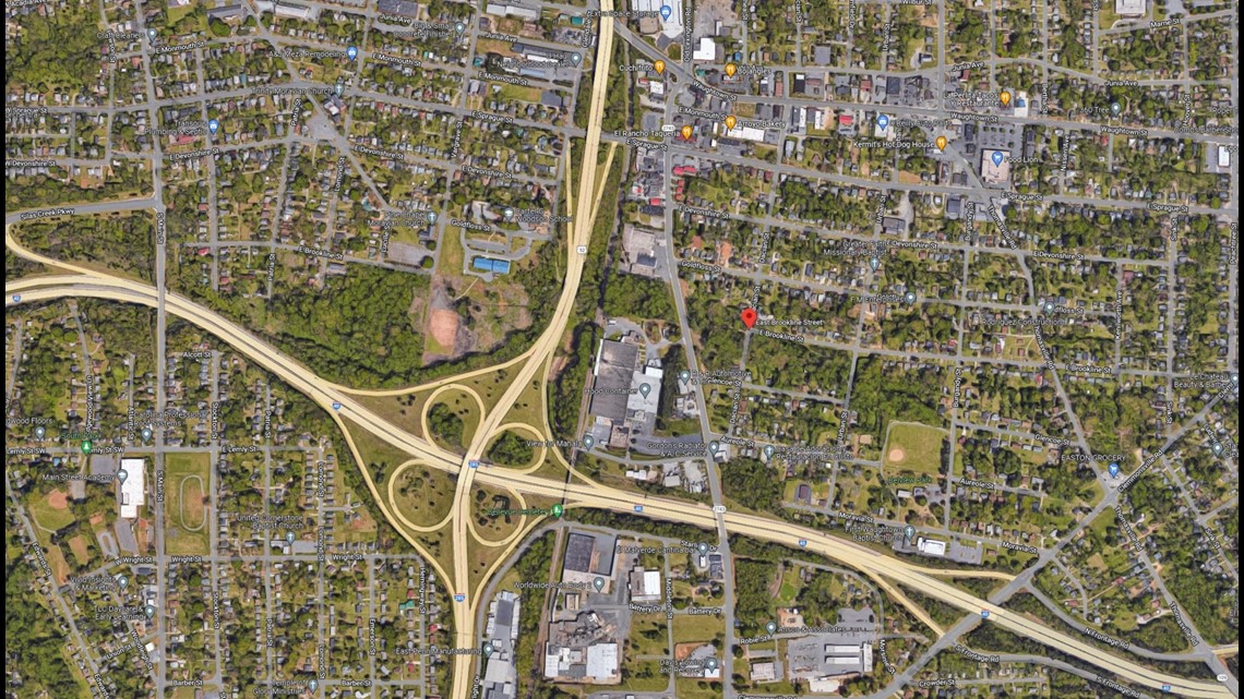 Man, woman shot in front of Winston-Salem home - Vimarsana News