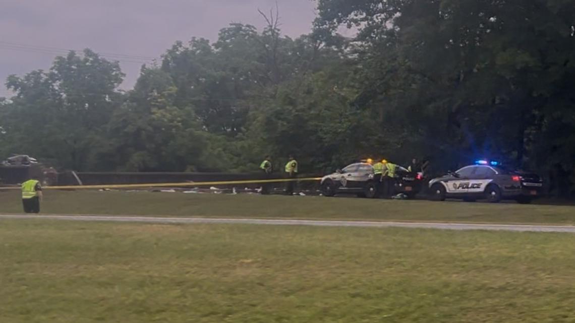 Crash with injuries closes part of Summit Avenue in Greensboro: Police