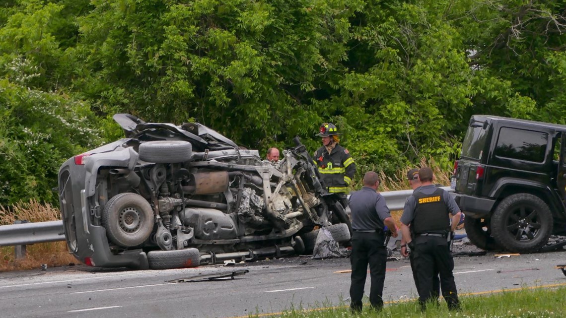 Highspeed chase in Asheboro involving three cars leaves one dead and