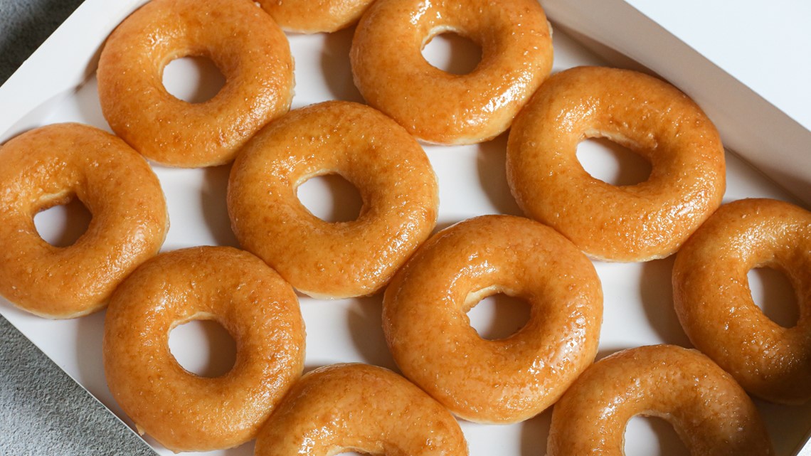 krispy kreme glazed donuts dozen