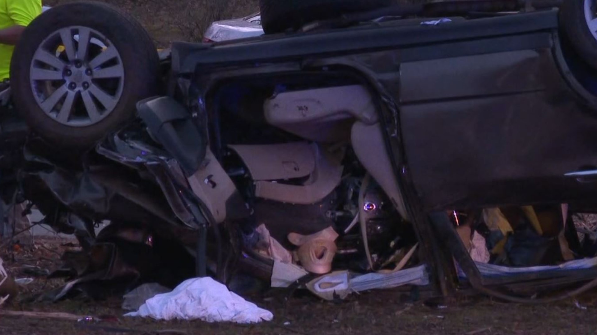 Passengers of stolen vehicle crash in Burlington identified