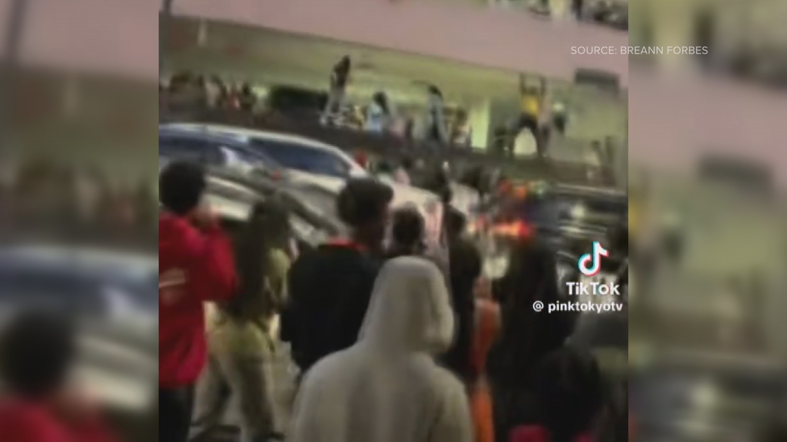 Hundreds run for cover after Fourth of July shooting in Downtown ...