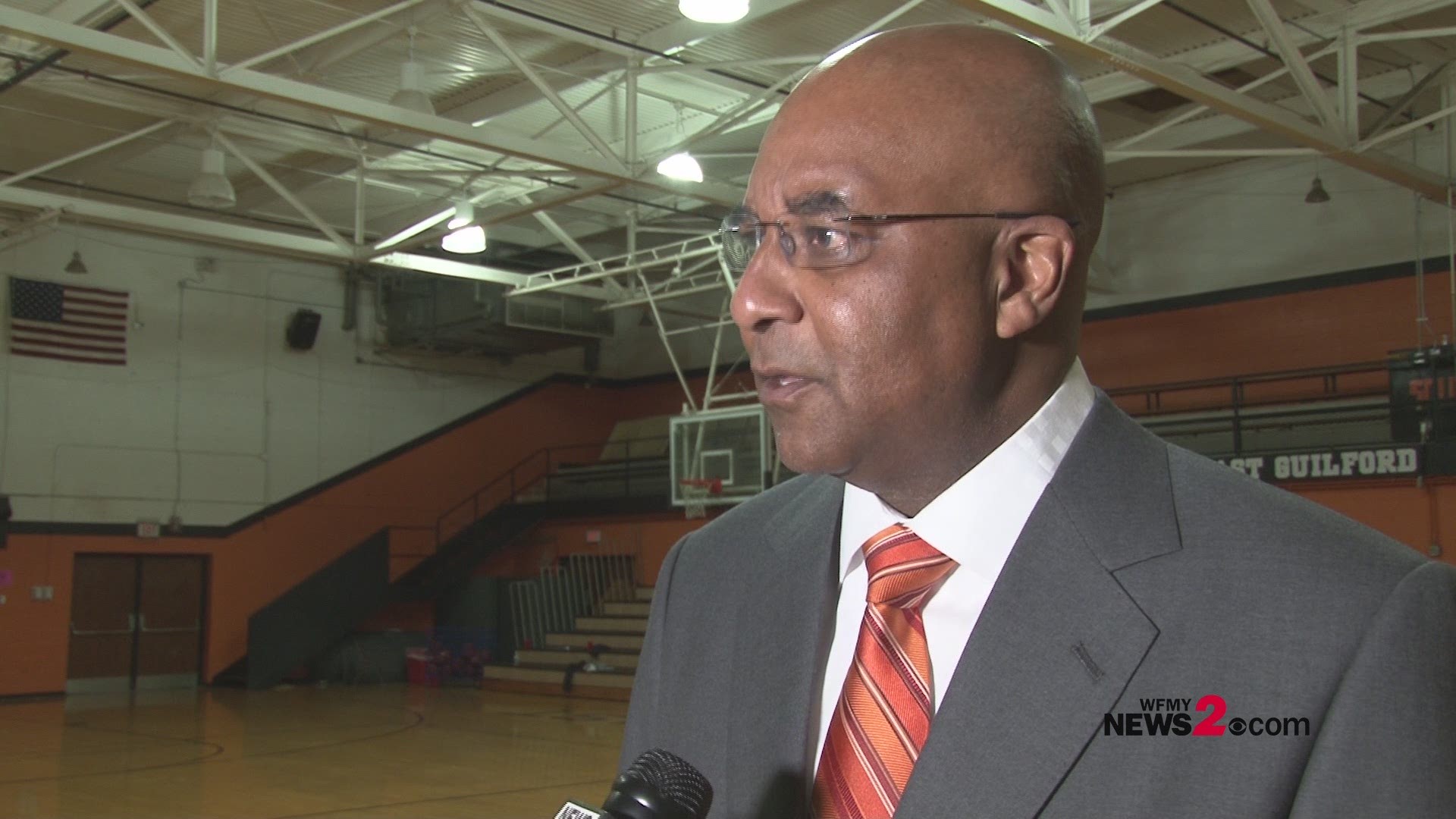 SE Guilford Retires Hornets President Fred Whitfield's Jersey