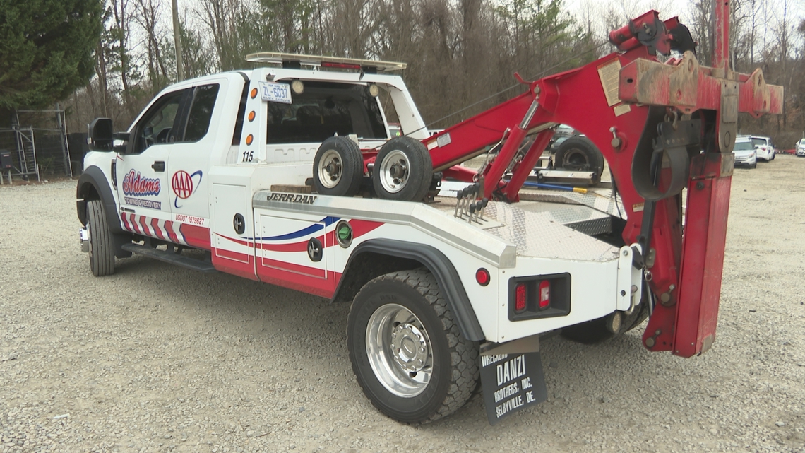 Tow truck drivers prepare for dangerous road conditions as ice storm approaches North Carolina