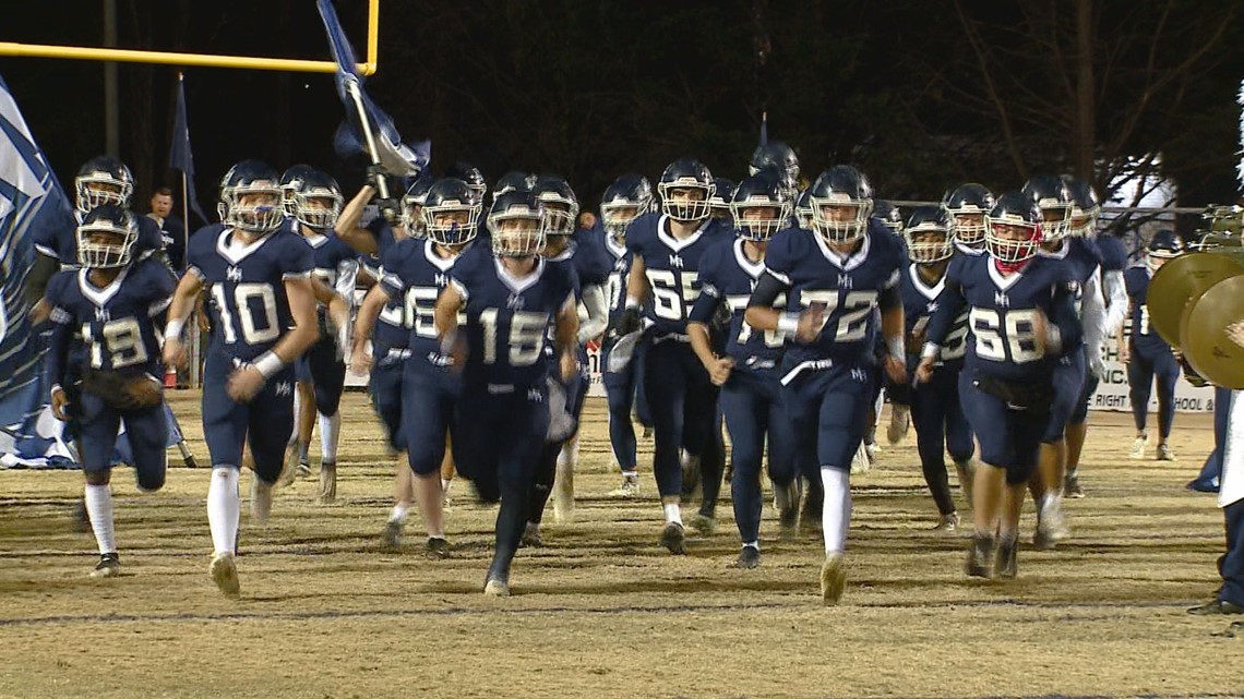 Mount Airy Football in NCHSAA 1A state title against Tarboro