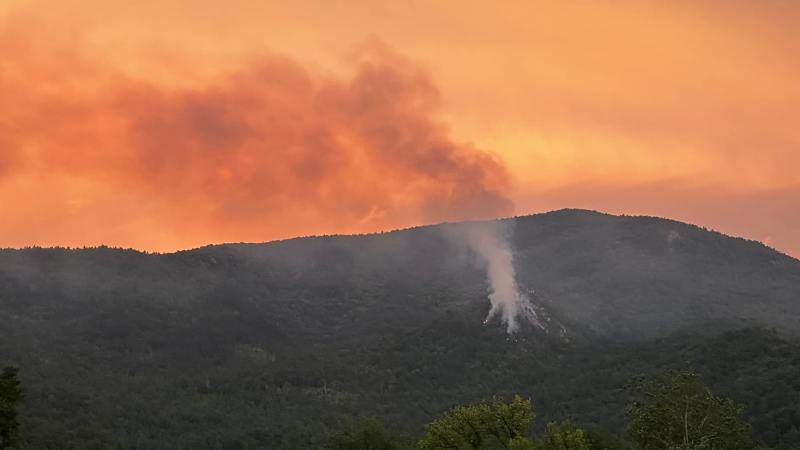 Lightning strike causes wildfire in Western North Carolina - Vimarsana News