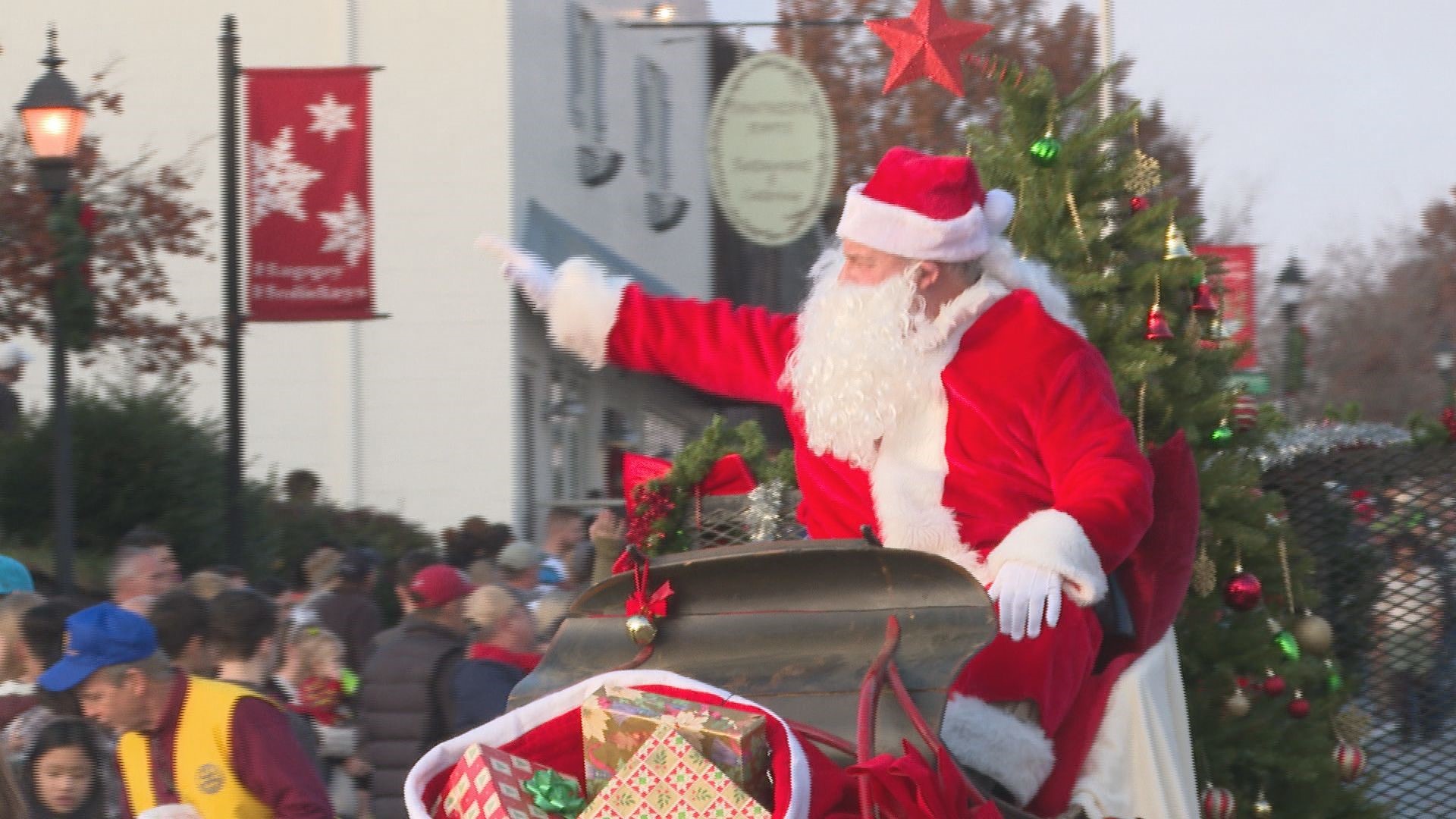 If you love a parade, you're going to enjoy this video of the 2019 Jamestown Christmas parade. The rain stopped just in time.