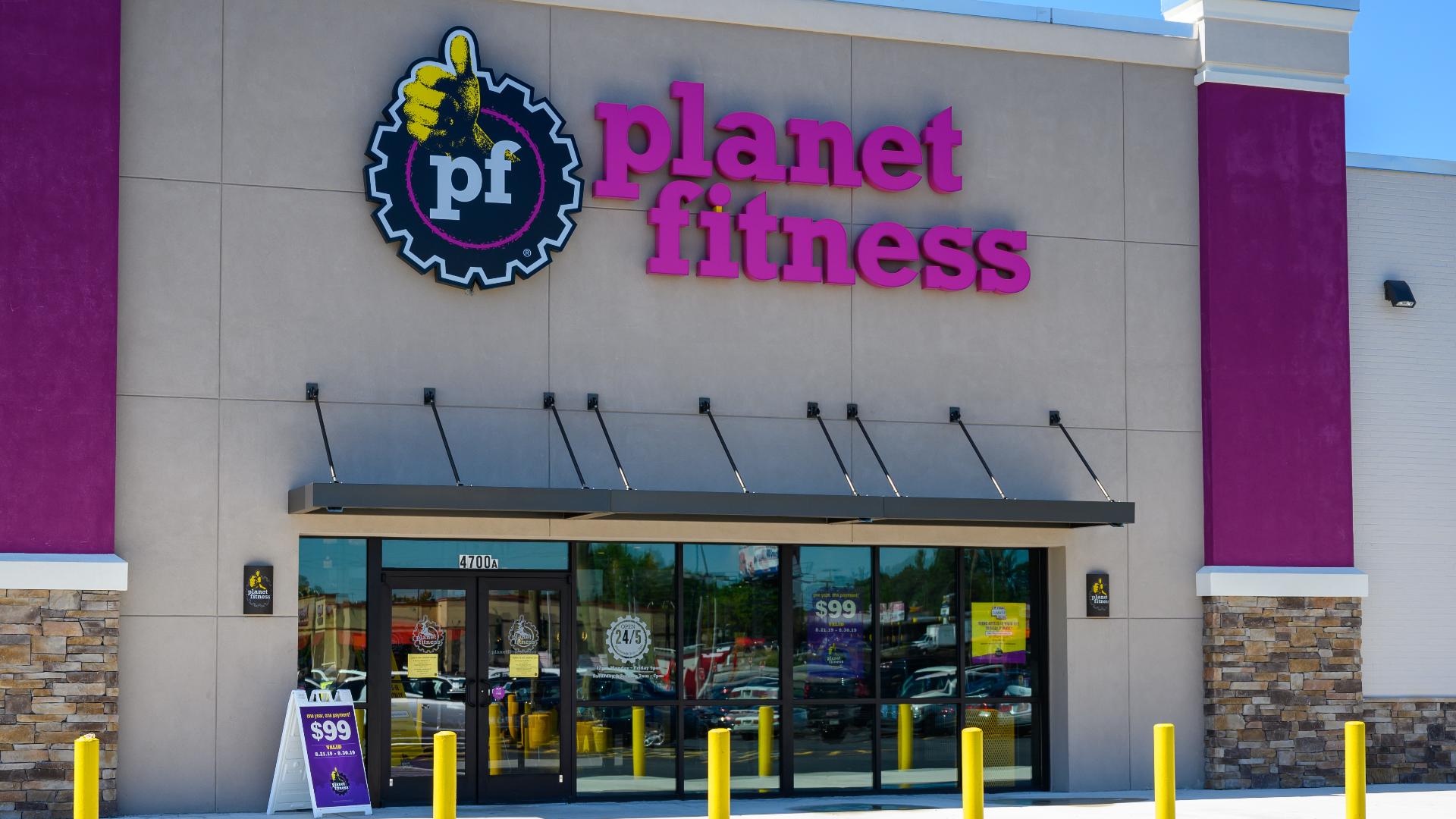 A woman said the door to her tanning room was open when she finished her session.