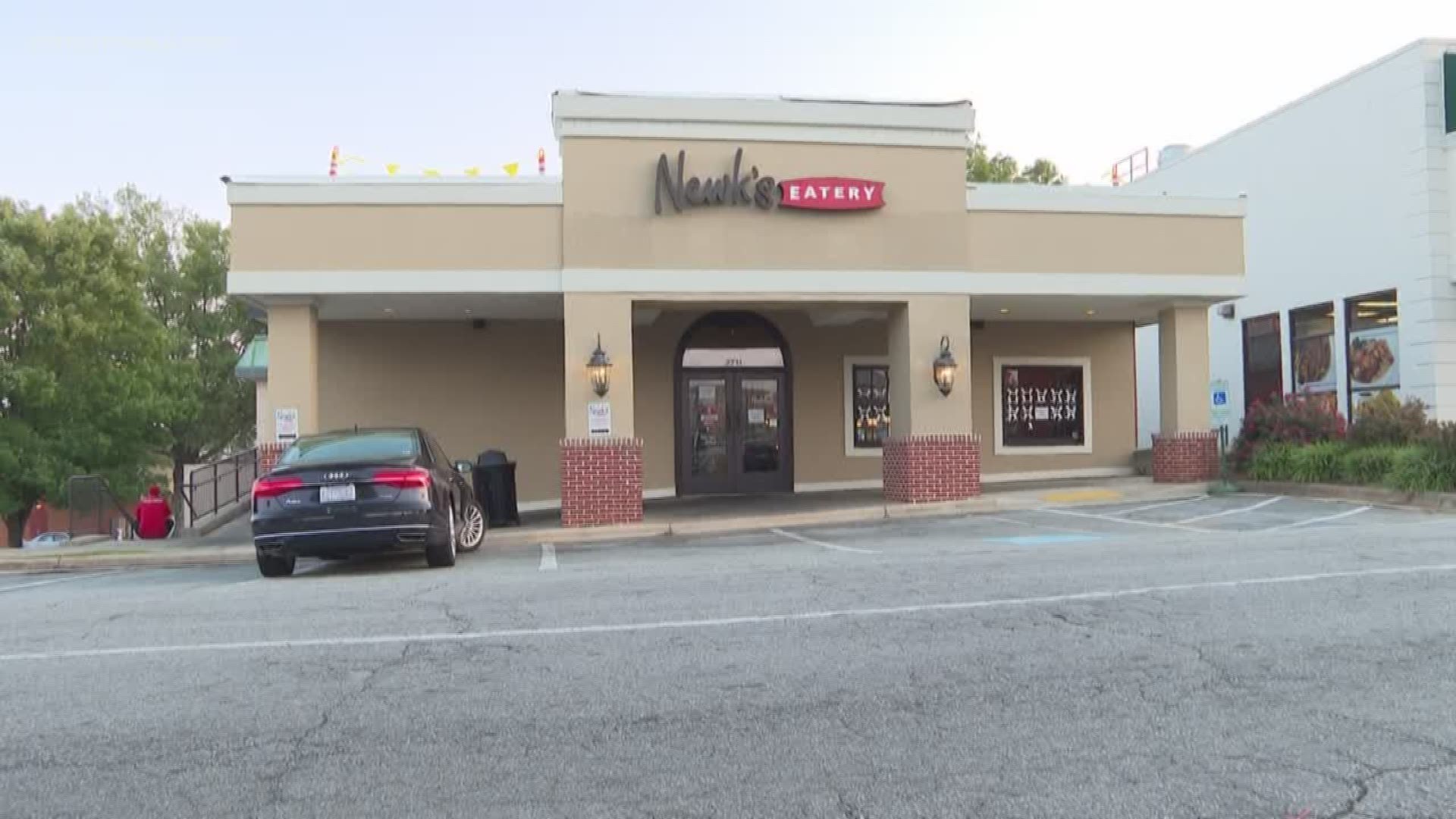 Newk's Eatery closed in the Friendly Center, now its former employees are looking for a new job. The franchise owner says employees had notice, but many of them disagree.