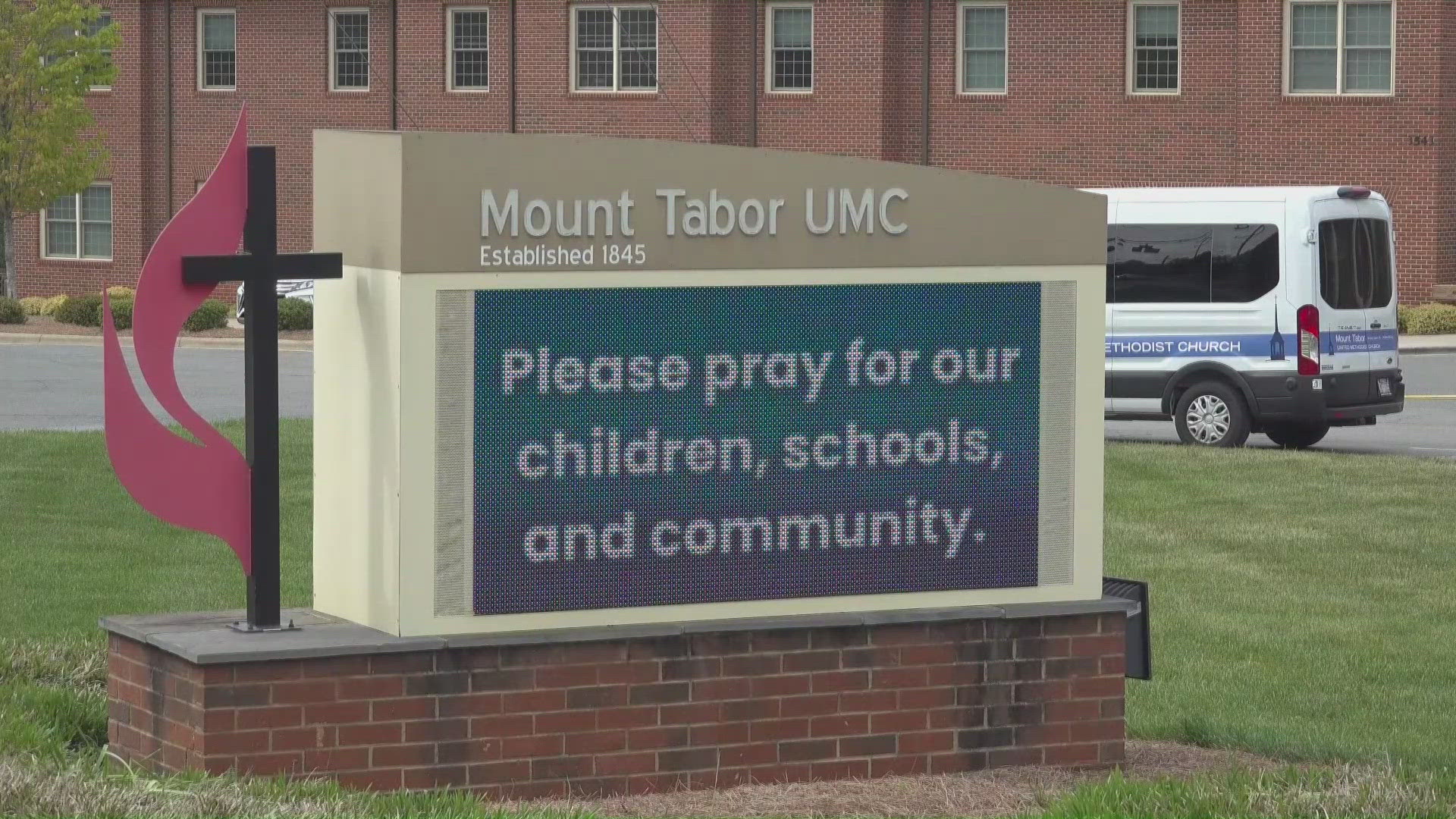 Prayer vigil held after deadly Leinbach Park shooting in Winston-Salem ...