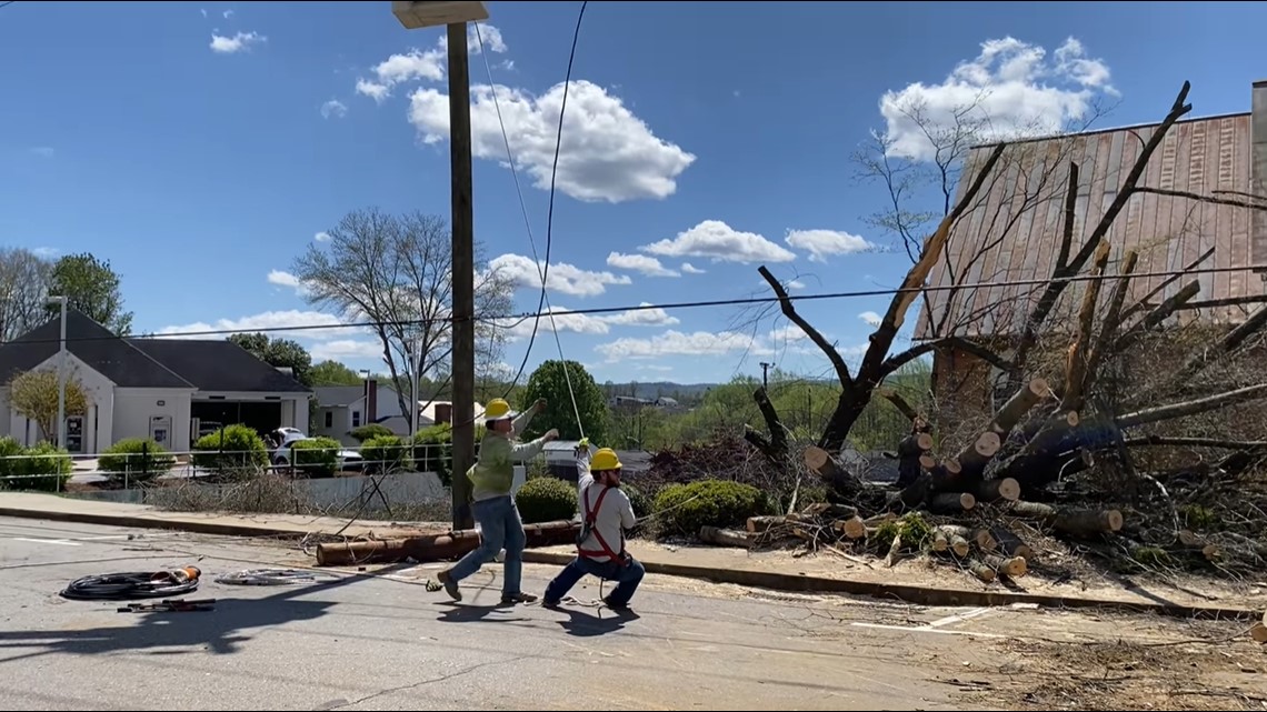 Here's a look at the EF-1 tornado damage in Wilkesboro - Vimarsana News