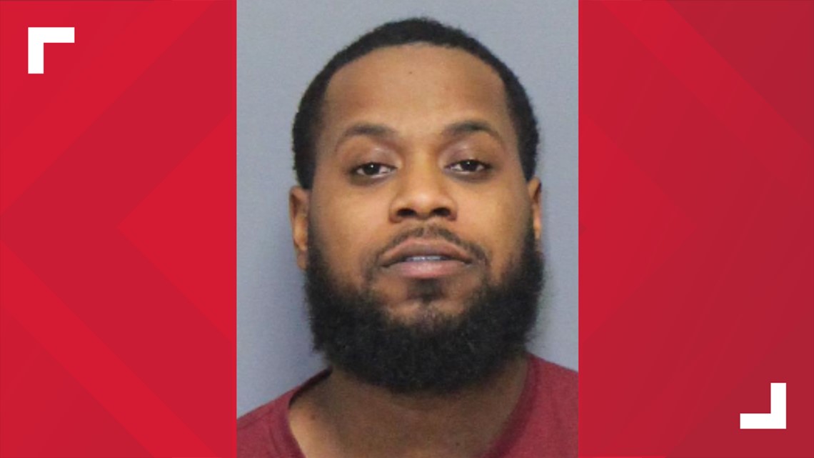 Former Greensboro teacher facing additional child rape charges - Vimarsana News