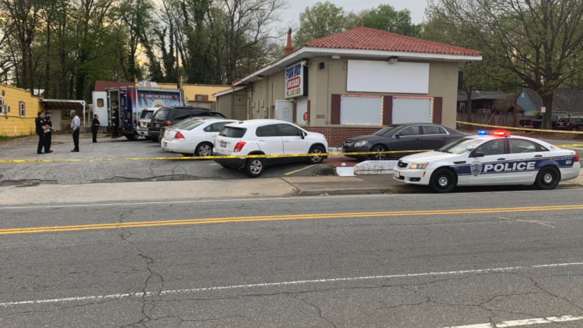 1 dead, 1 taken to hospital after shooting in Winston-Salem | wfmynews2.com