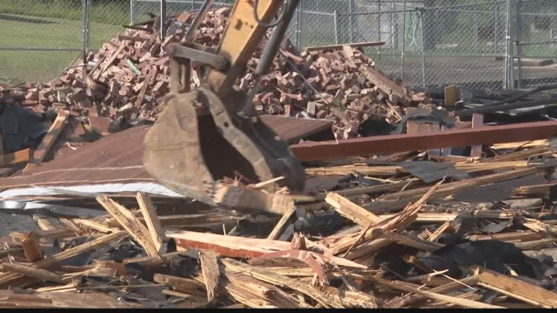 Courtney Elementary Gym Demolition Underway After Tornado