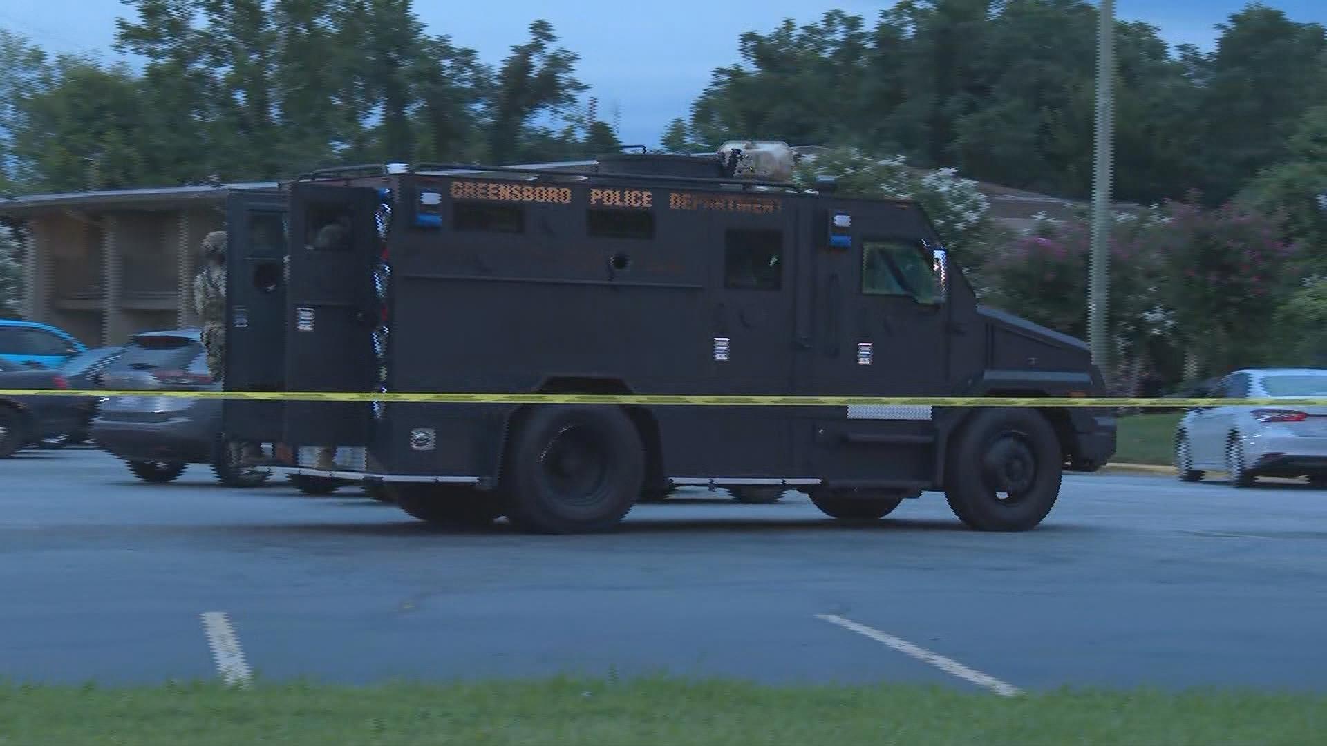 Armed standoff at Greensboro motel ends safely | wfmynews2.com