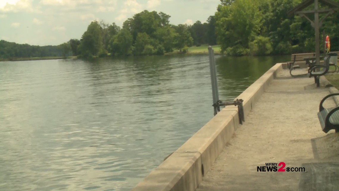 fishing-at-oak-hollow-lake-wfmynews2