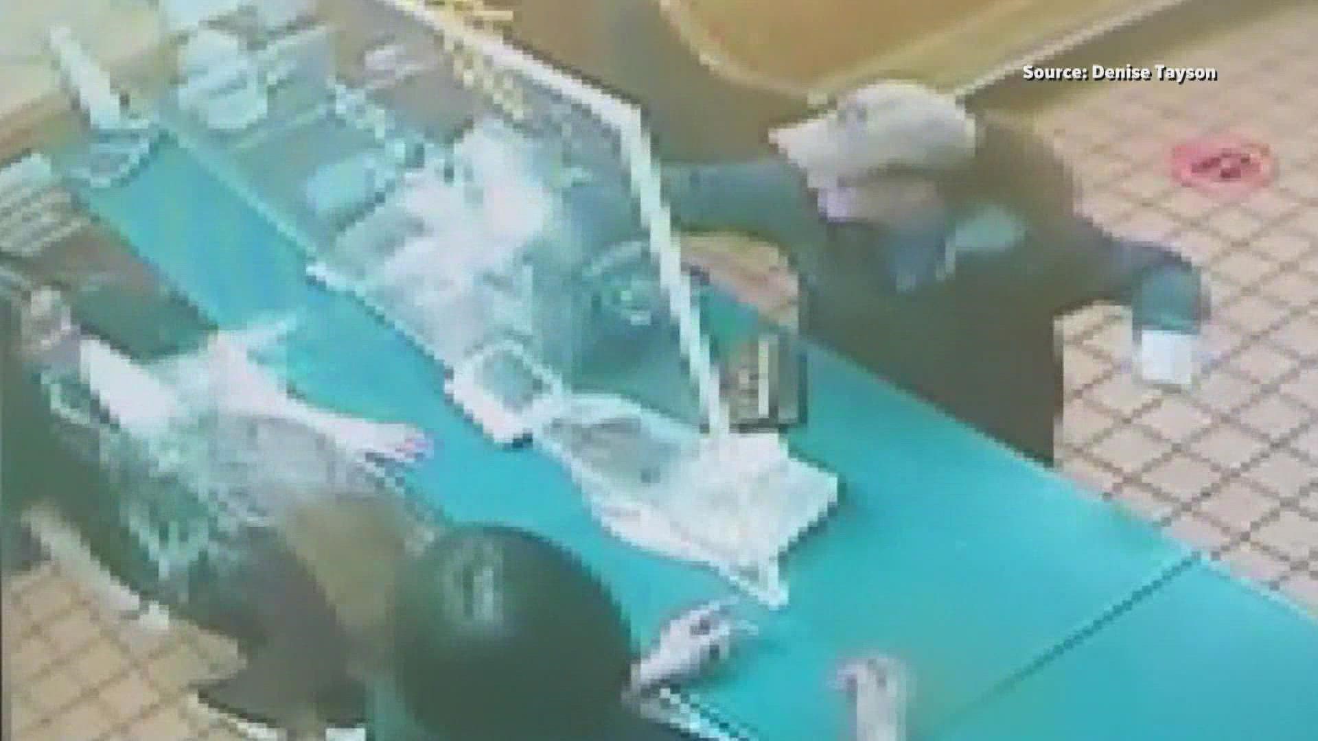 Video shows the woman tossing hot soup across the counter at a teenage employee.