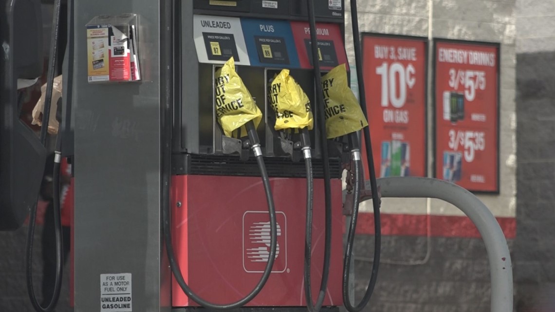 Cars, fuel flowing as some gas stations get more deliveries - Vimarsana News