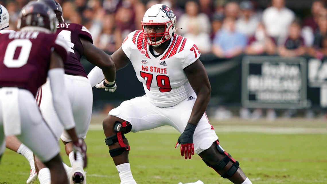 North Carolina State RB Zonovan Knight Declares For 2022 NFL Draft