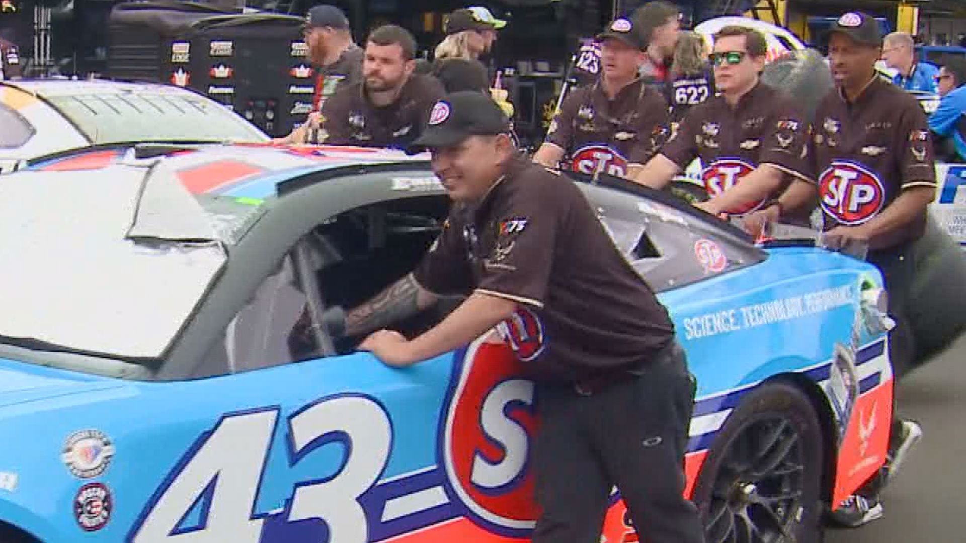 It's been nearly a decade since Nascar pit crews faced off against each other.