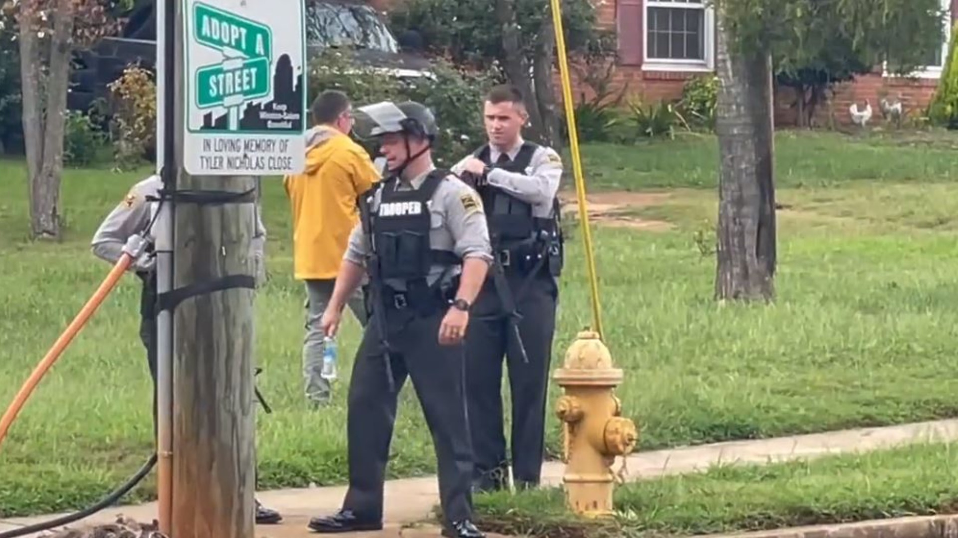 Mount Tabor High School shooting Student shot, gunman on run