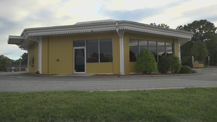 Burlington Biscuitville to be remodeled, parts of older building to be auctioned off