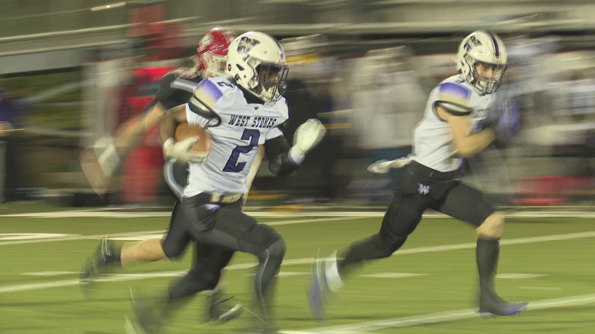 West Stokes gets the 35-21 win and advances in the 2A Playoffs