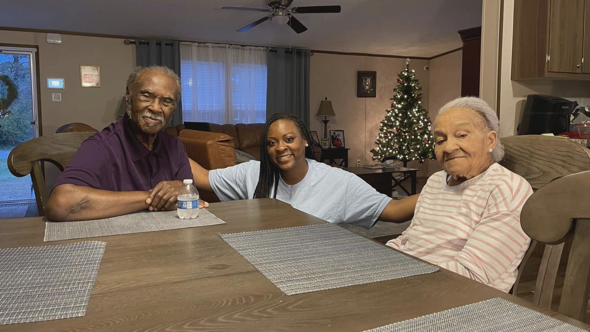 Lauren Coleman celebrates Thanksgiving in her grandparents' new home, just a year after they lost their home of 60-plus years to a gas explosion.